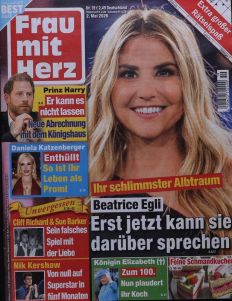 FRAU MIT HERZ